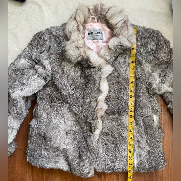 Vintage cropped rabbit fur jacket from Split End Ltd - Picture 11 of 11
